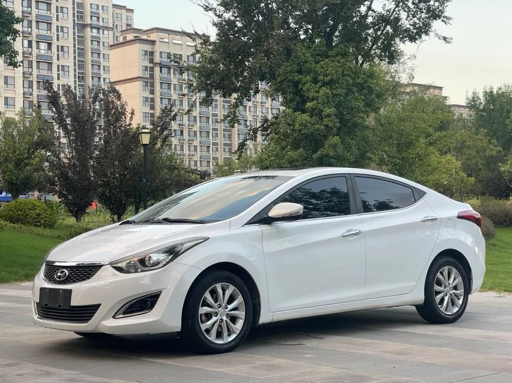 Hyundai Elantra Langdong, 2016