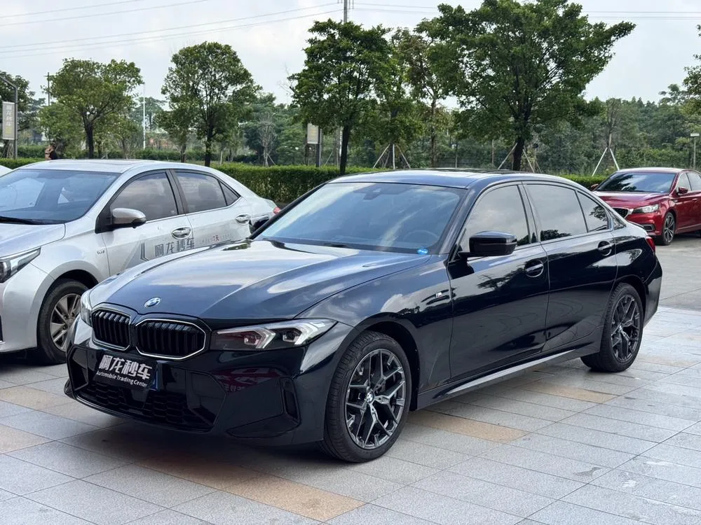 BMW 3-Series, 2025