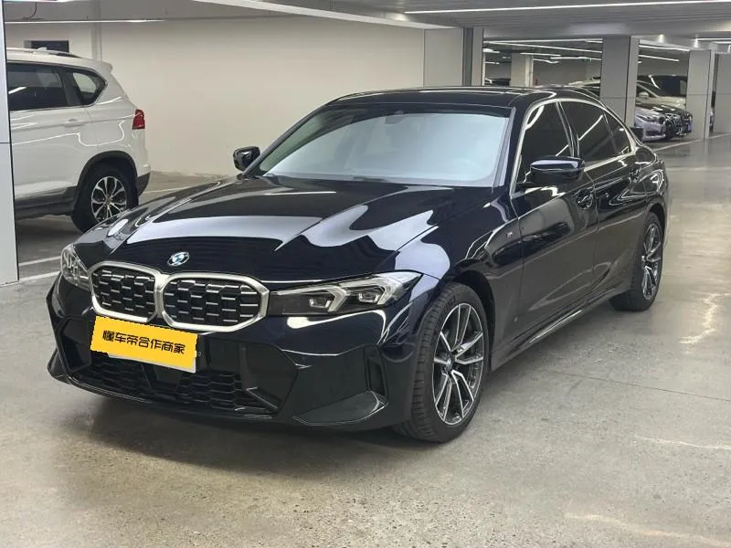 BMW 3-Series, 2025