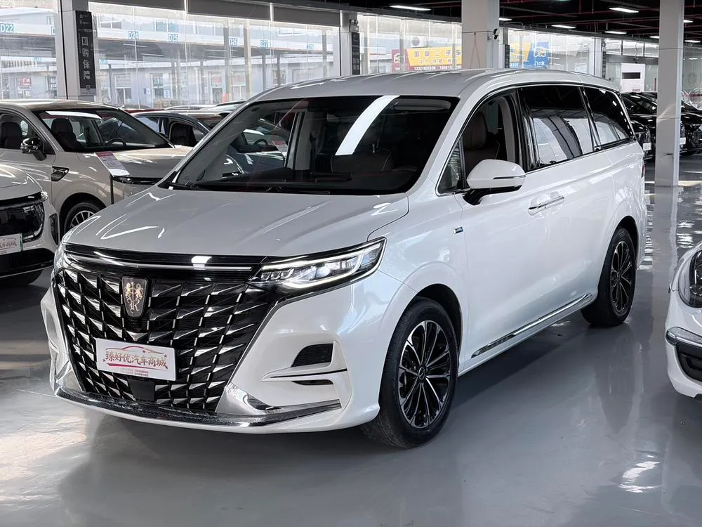 Roewe iMAX8, 2023