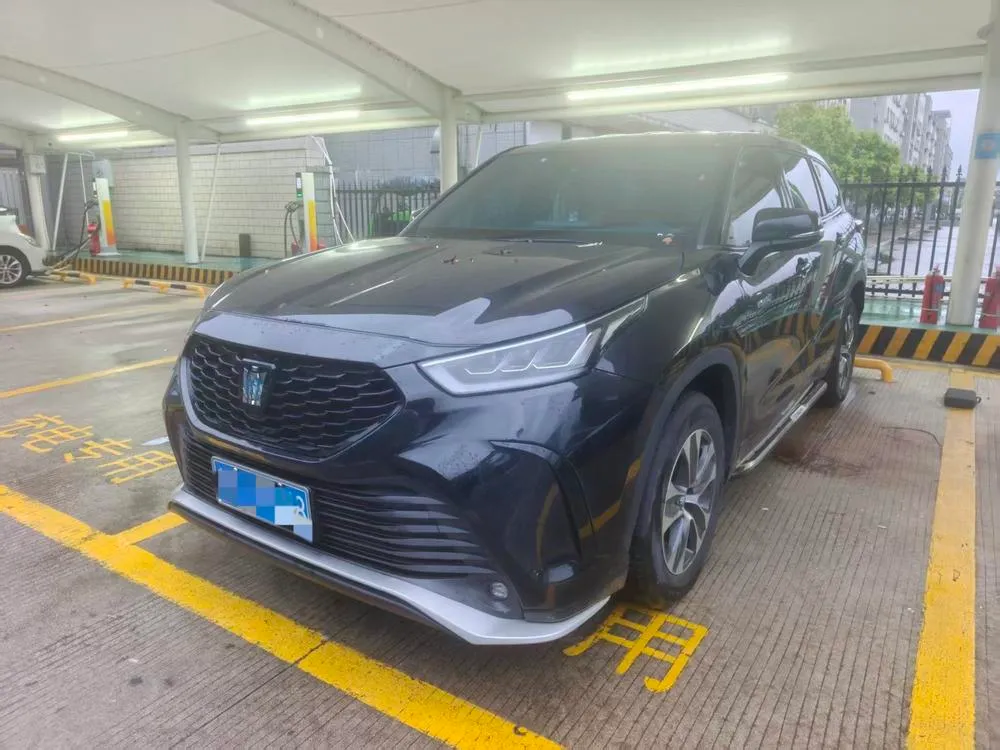 Toyota Crown Kluger, 2023