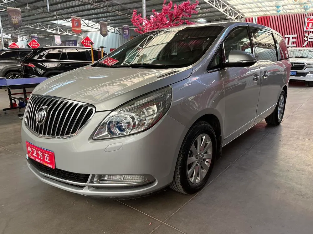 Buick GL8, 2011