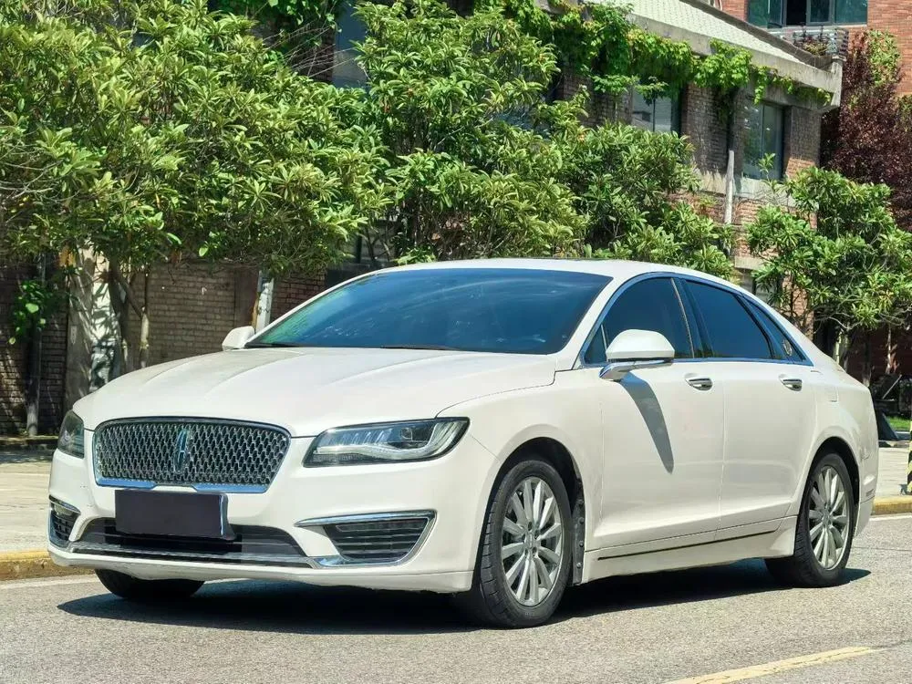 Lincoln MKZ, 2017