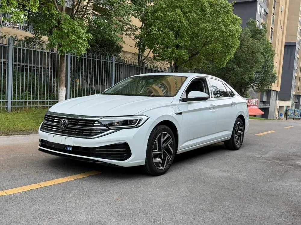 Volkswagen Sagitar, 2023