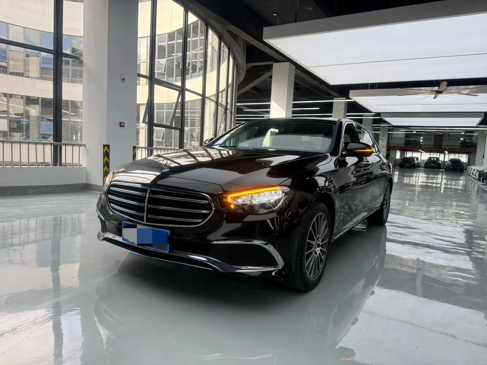 Mercedes-Benz E-Class, 2022