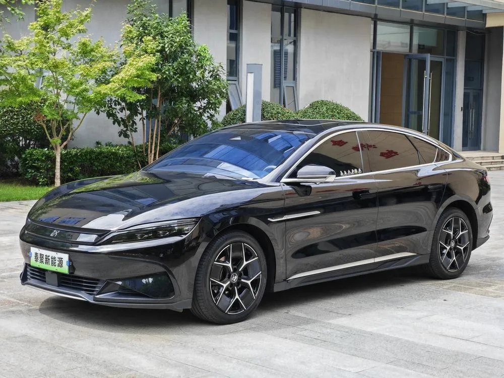 BYD Han EV Glory Edition 605KM Premium Version, 2024 — фото 1