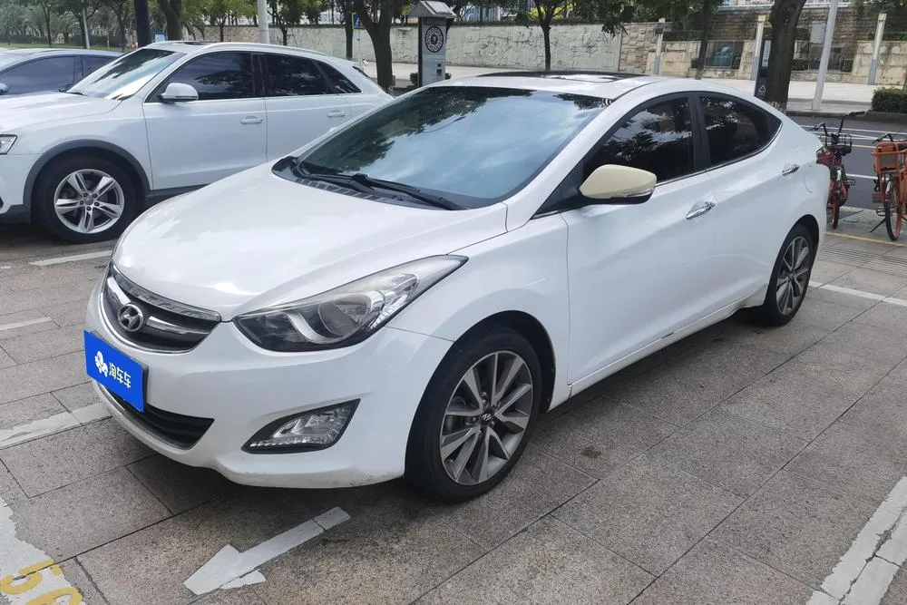 Hyundai Elantra Langdong, 2015