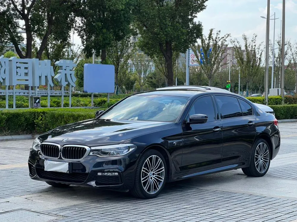 BMW 5-Series, 2018