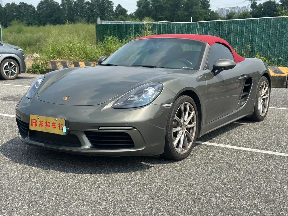 Porsche 718, 2022