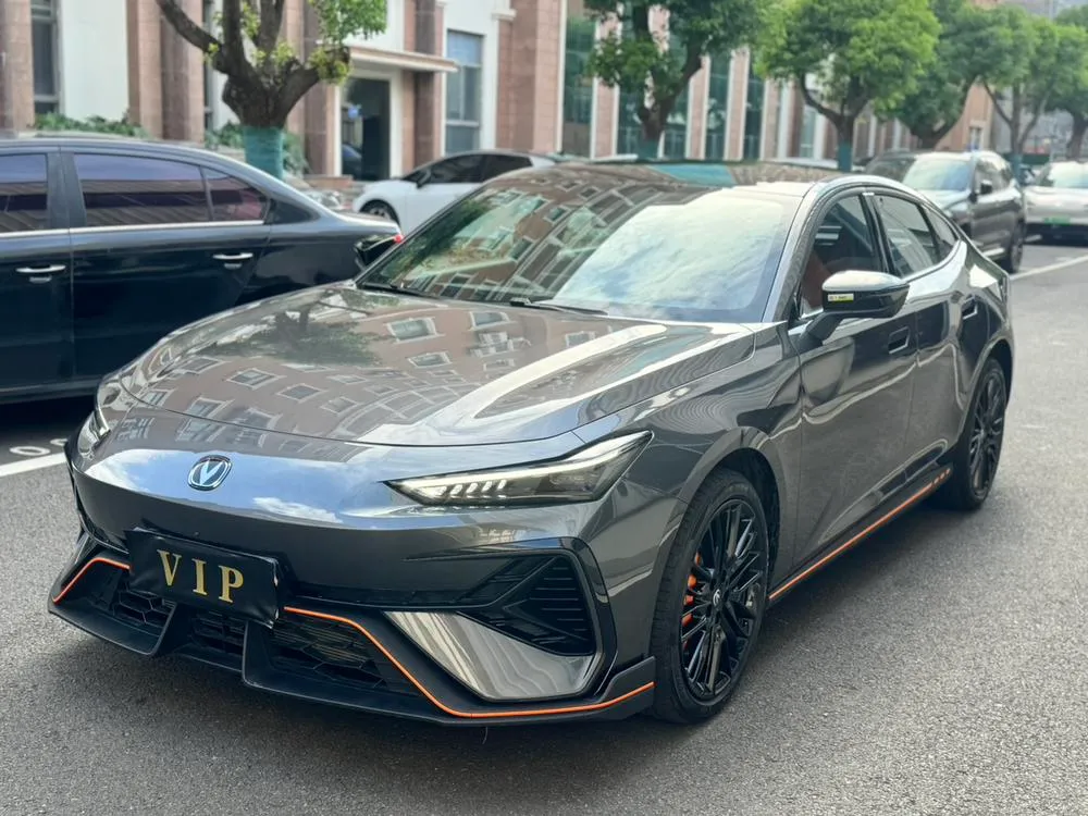 Changan UNI-V, 2025