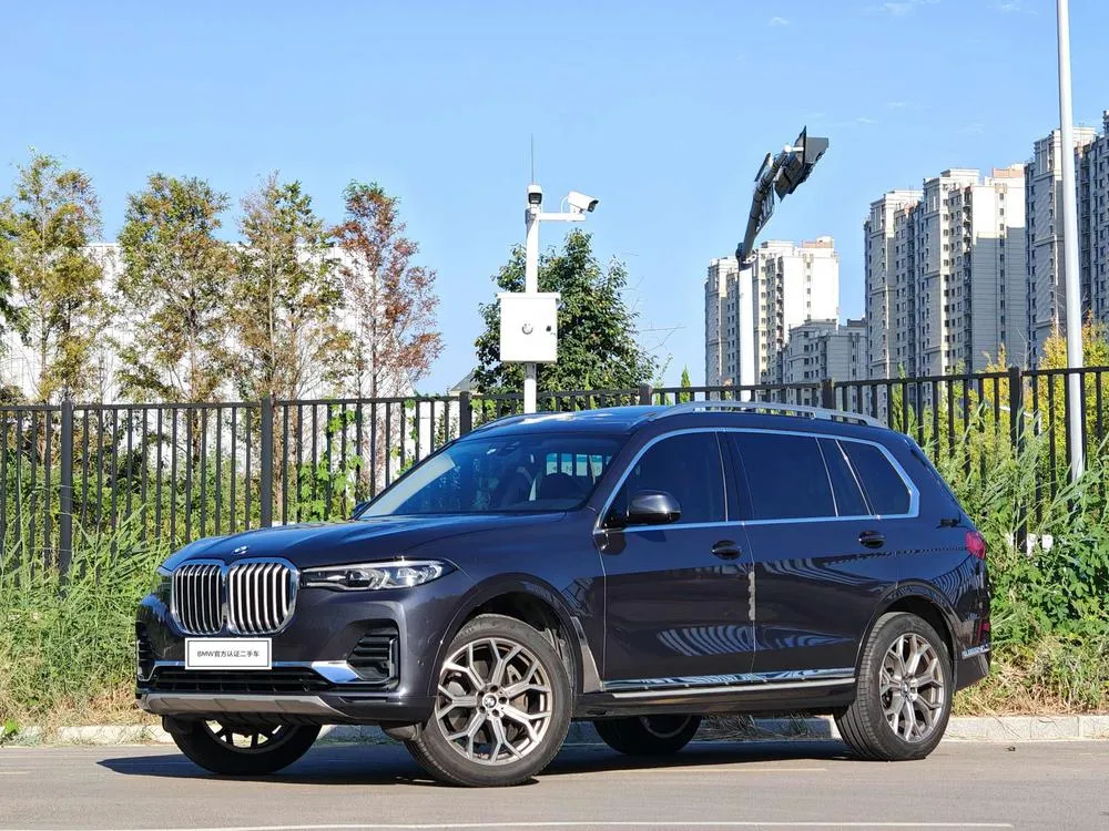 BMW X7, 2021