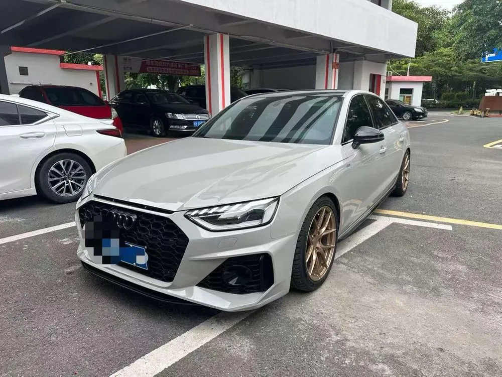 Audi A4L 40 TFSI Luxury Version, 2023 — фото 1