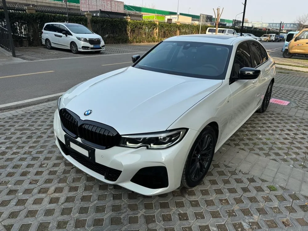 BMW 3-Series, 2021