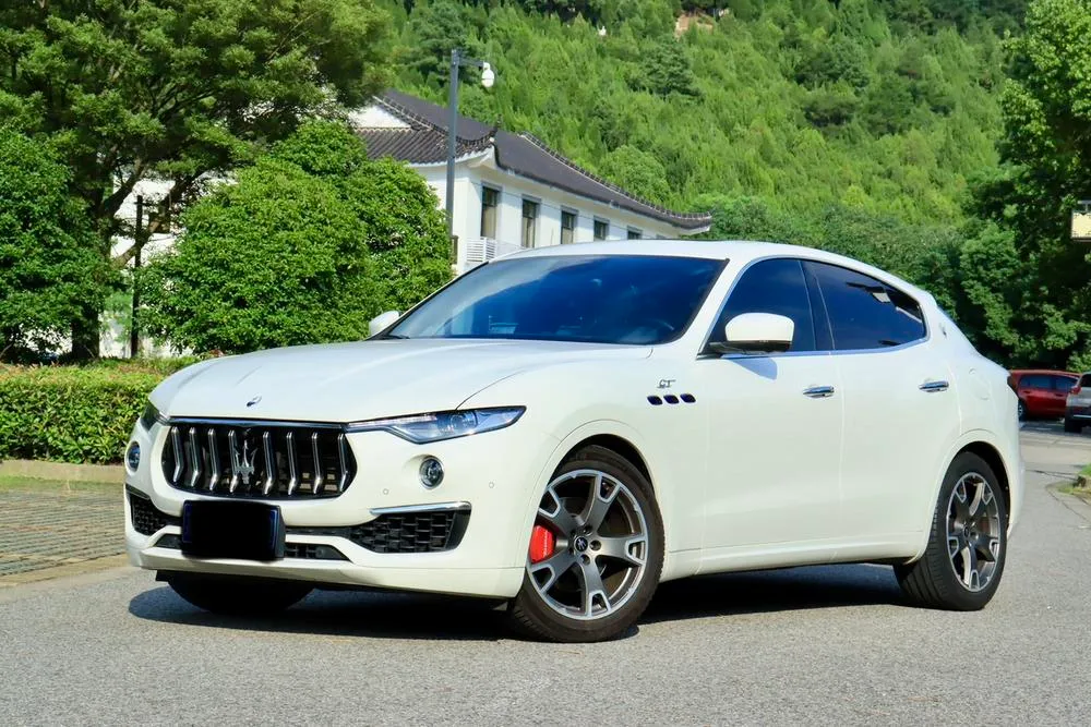 Maserati Levante, 2022