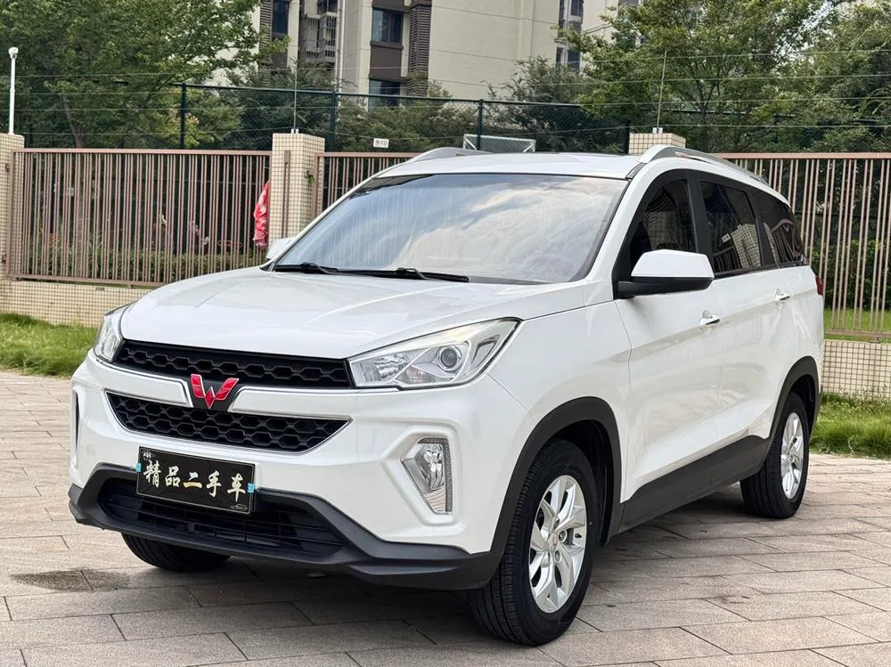 Wuling Hongguang S3, 2019