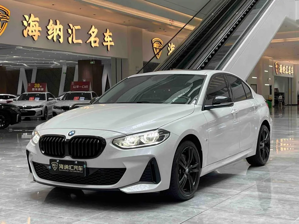 BMW 1-Series, 2023
