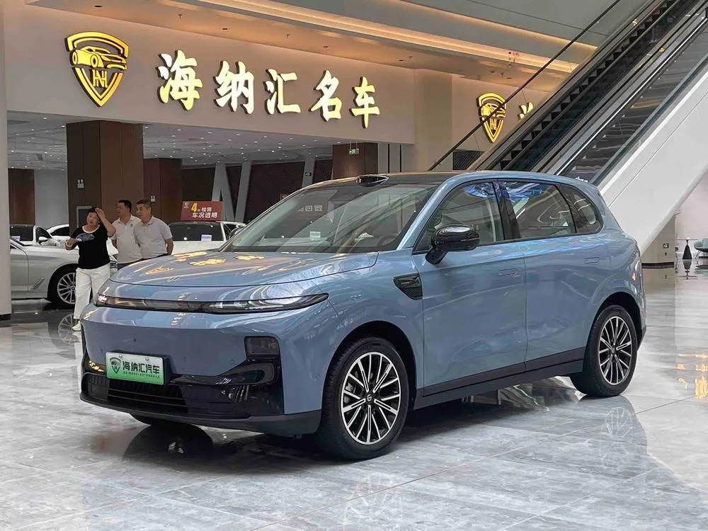 Leapmotor B10, 2025