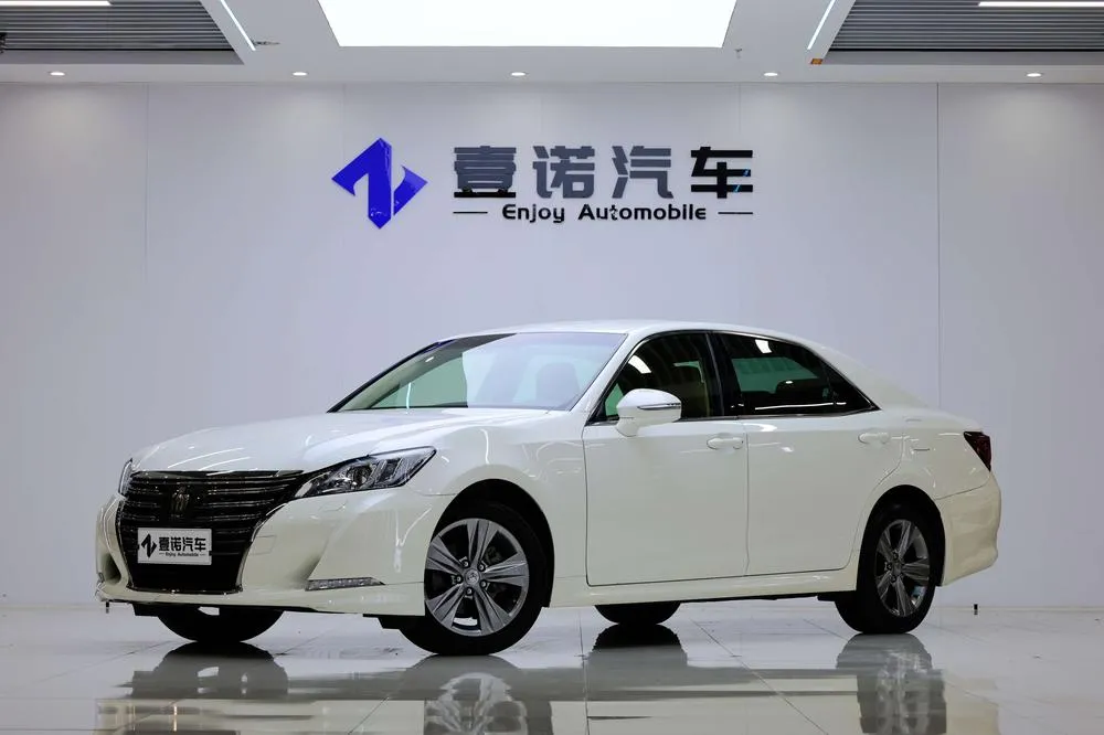 Toyota Crown, 2018