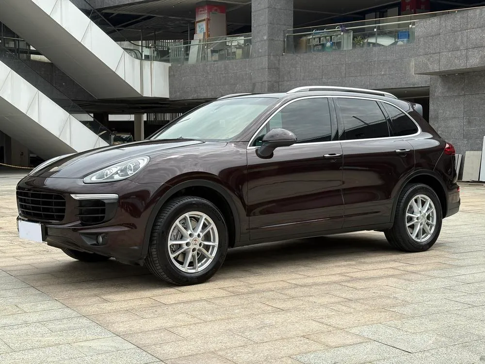 Porsche Cayenne, 2015