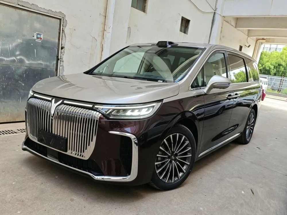 Voyah Dreamer PHEV, 2026