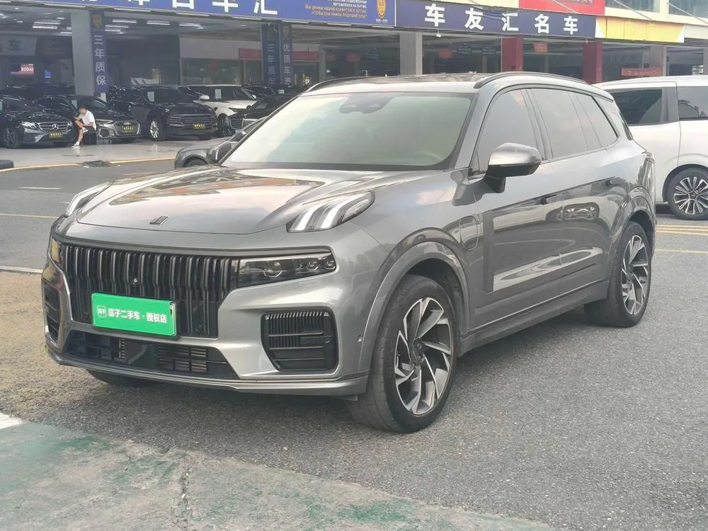 Lynk & Co 09 EM-P, 2021