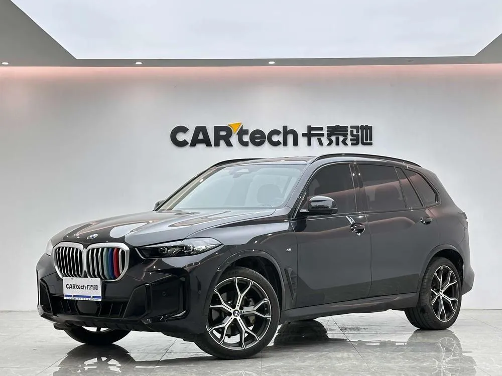 BMW X5 xDrive30Li Prestige Version M Sport, 2023 — фото 1