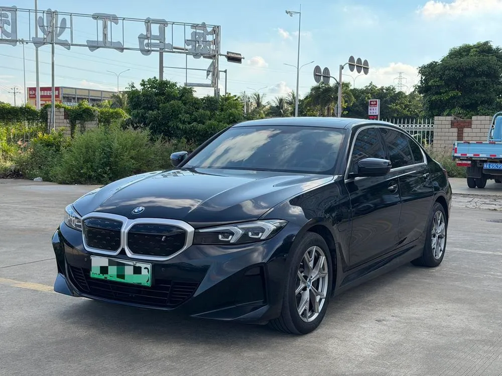 BMW i3 eDrive35L, 2023 — фото 1