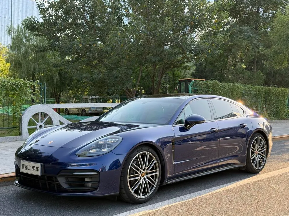Porsche Panamera, 2021