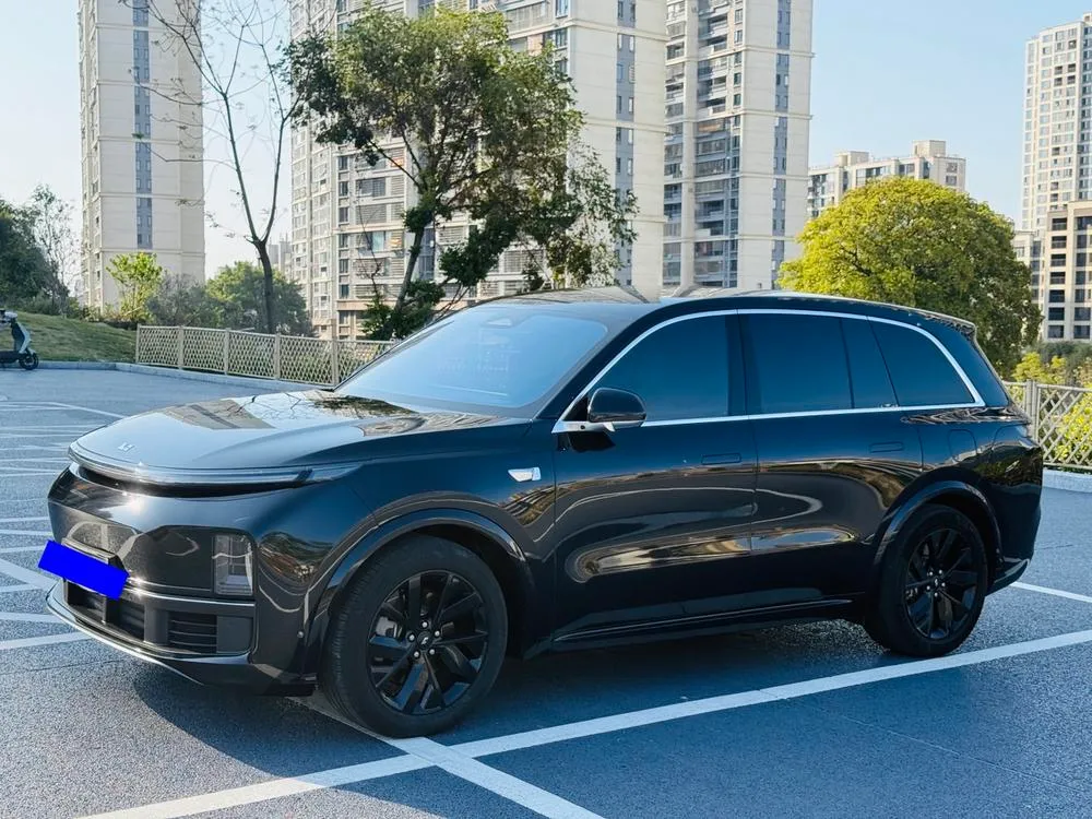 Li Auto L8, 2023