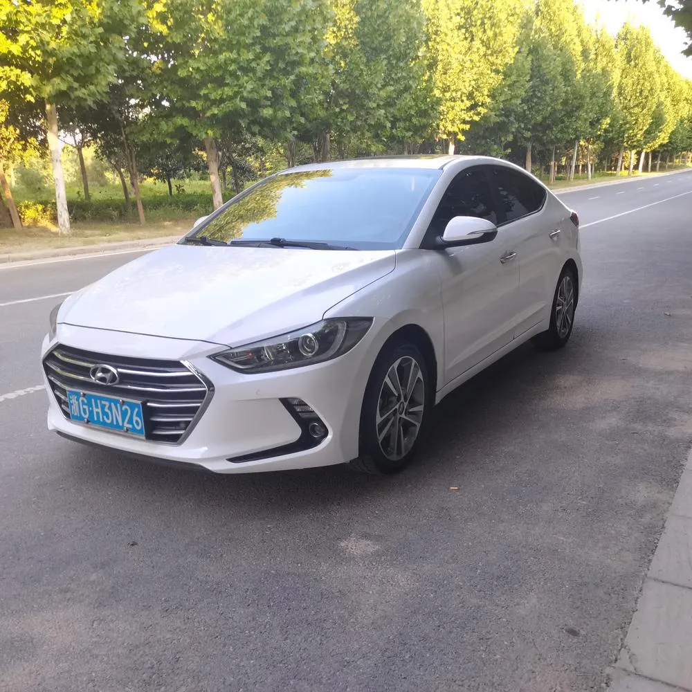 Hyundai Elantra Lingdong, 2016