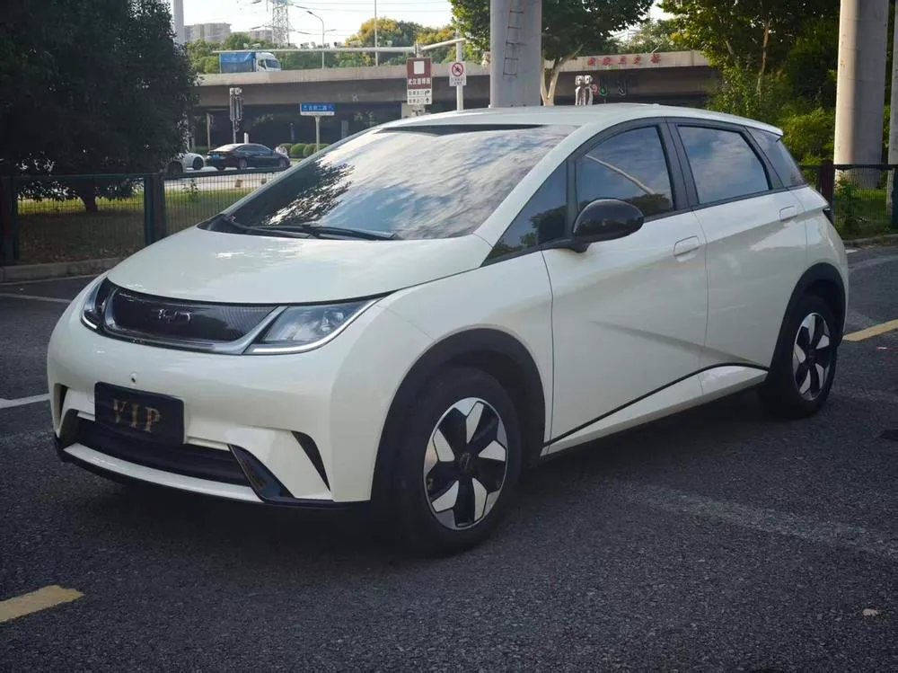 BYD Dolphin, 2025