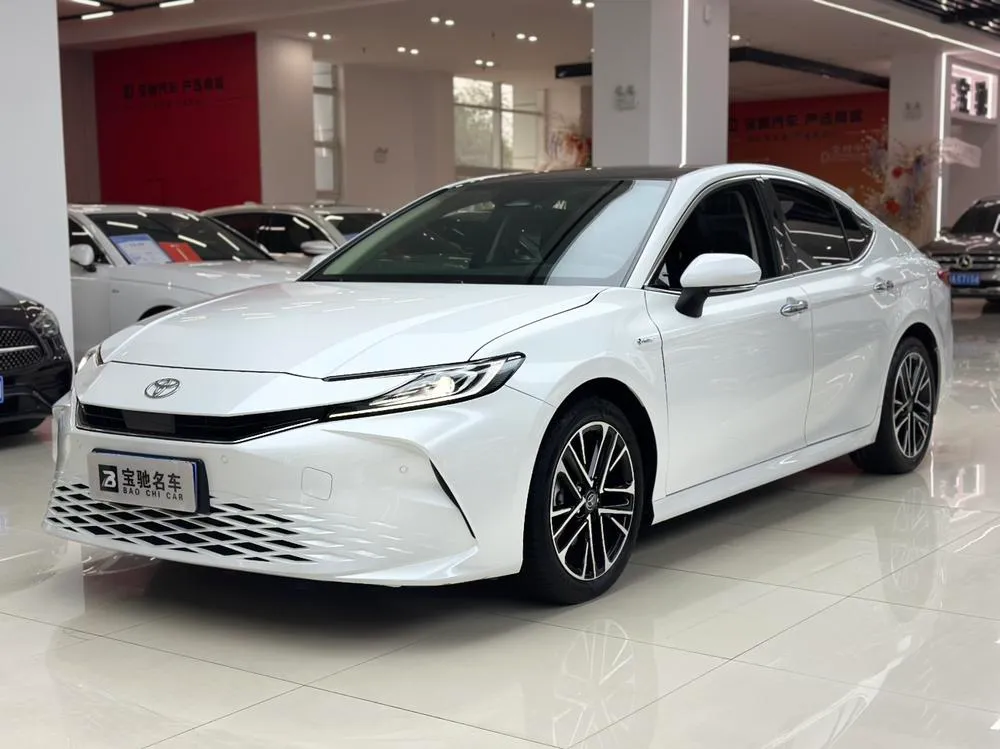 Toyota Camry, 2024