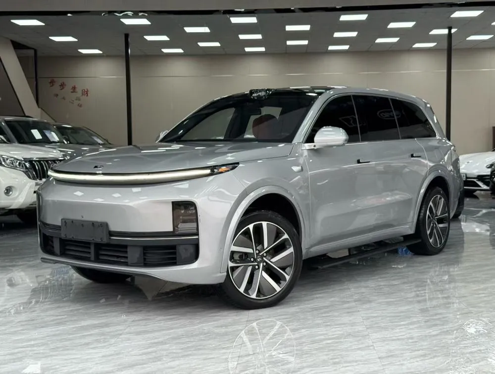 Li Auto L9, 2022