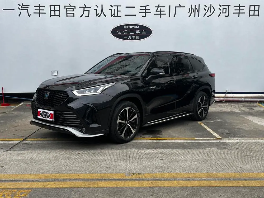Toyota Crown Kluger, 2022