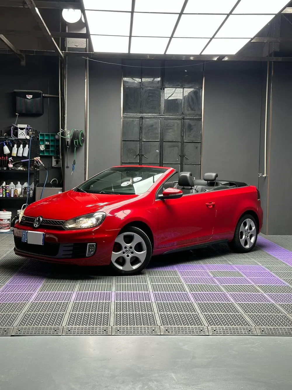 Volkswagen Golf (Import) 2.0TSI GTI Convertible Edition, 2013 — фото 1