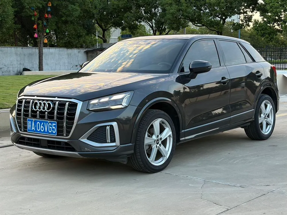 Audi Q2L, 2022