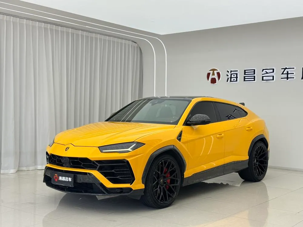 Lamborghini Urus, 2021