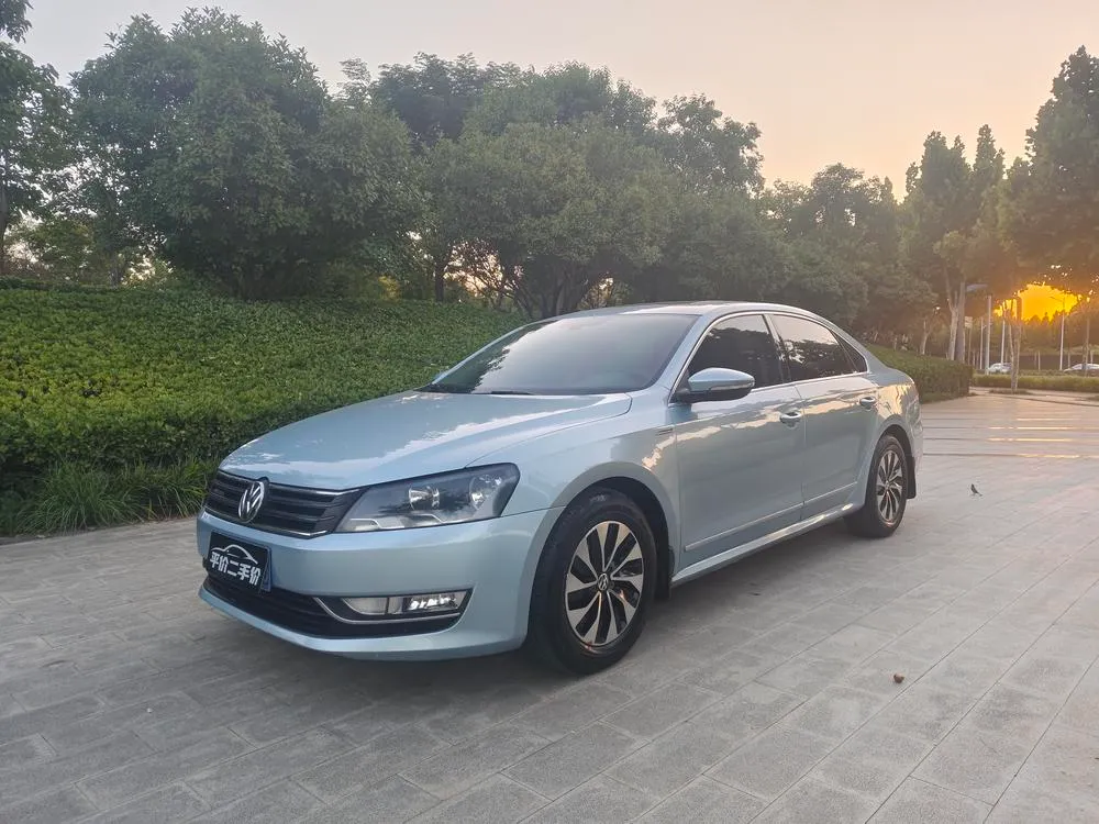 Volkswagen Passat, 2013