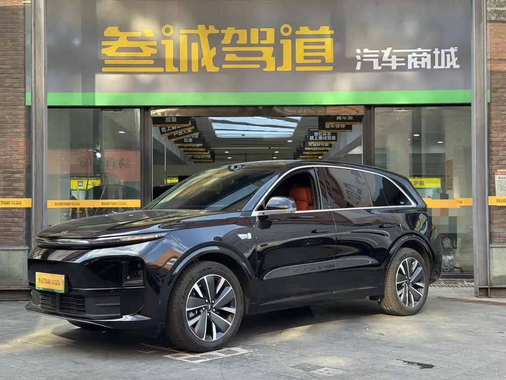 Li Auto L6, 2025