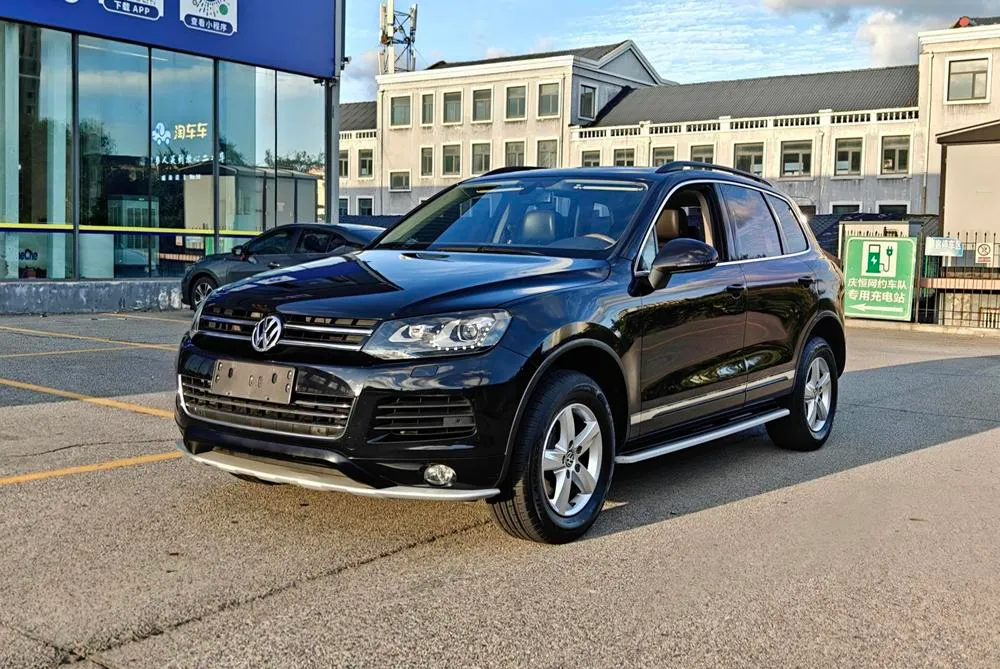 Volkswagen Touareg, 2015