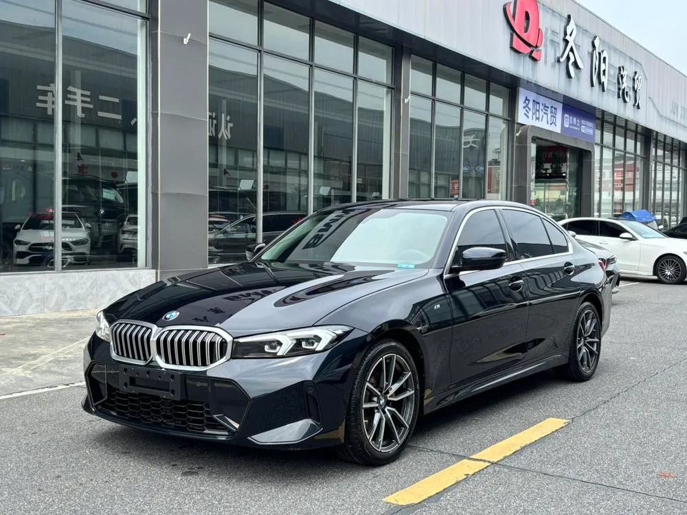 BMW 3-Series, 2023