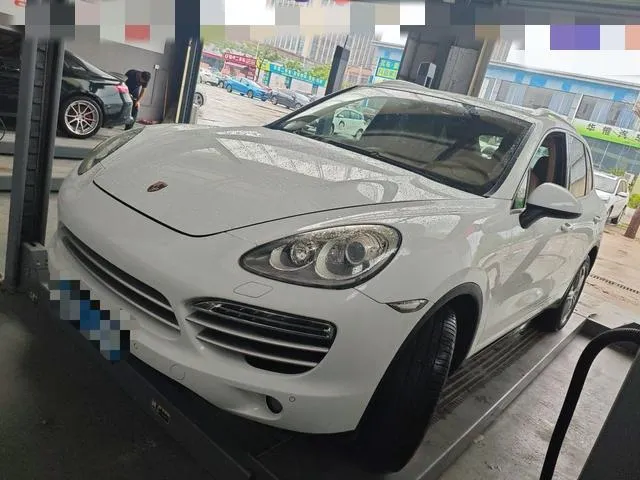 Porsche Cayenne, 2014
