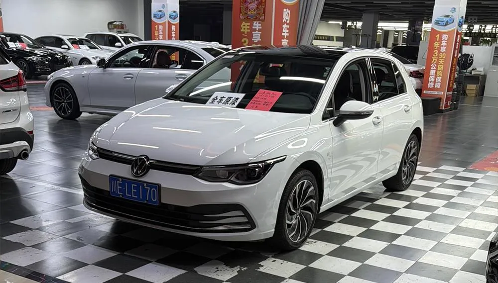 Volkswagen Golf, 2021