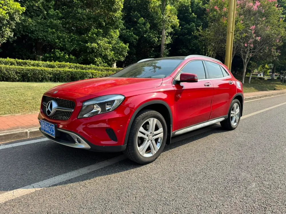 Mercedes-Benz GLA, 2016