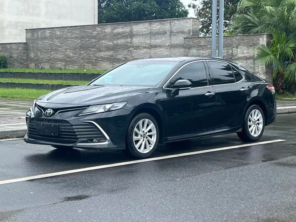 Toyota Camry, 2022