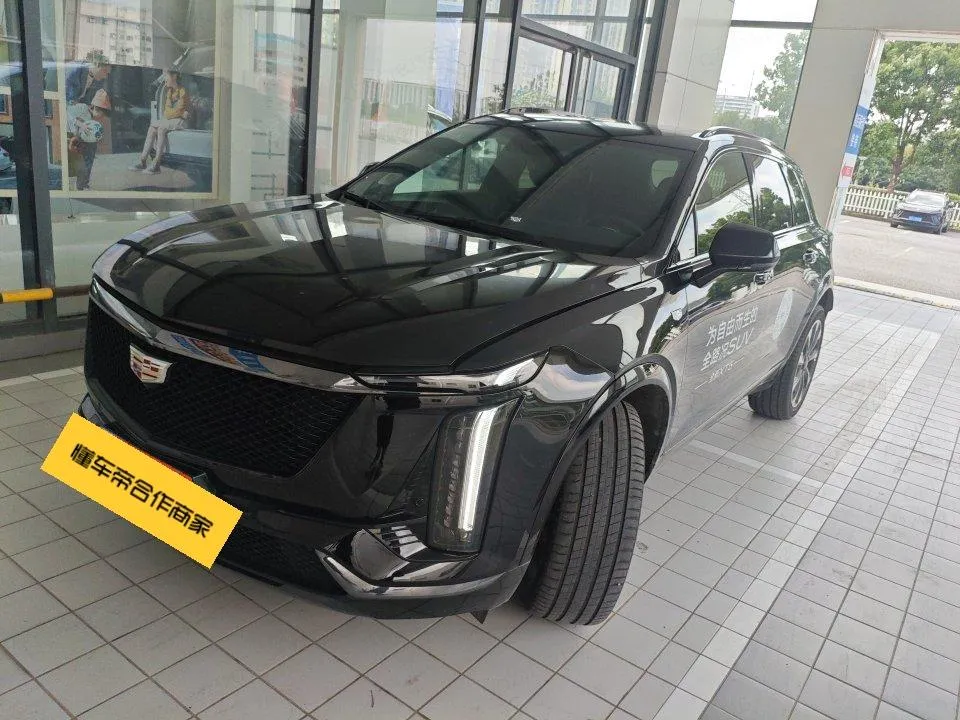 Cadillac XT5, 2025