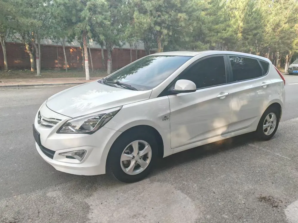 Hyundai Accent, 2014