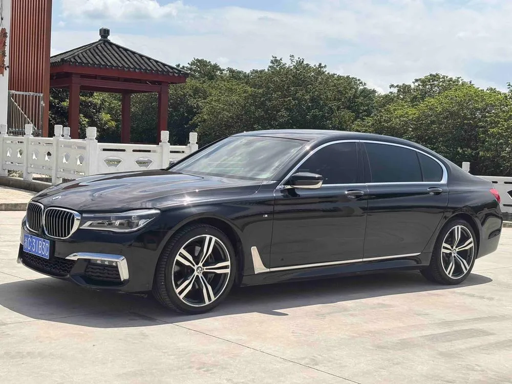 BMW 7-Series, 2018