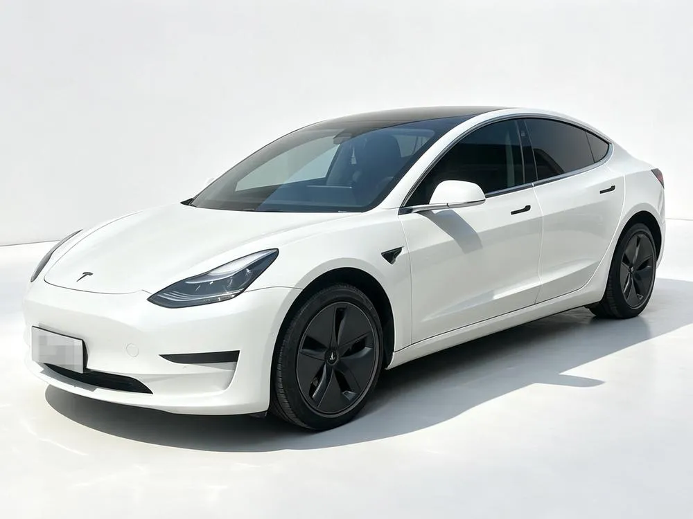 Tesla Model 3, 2020