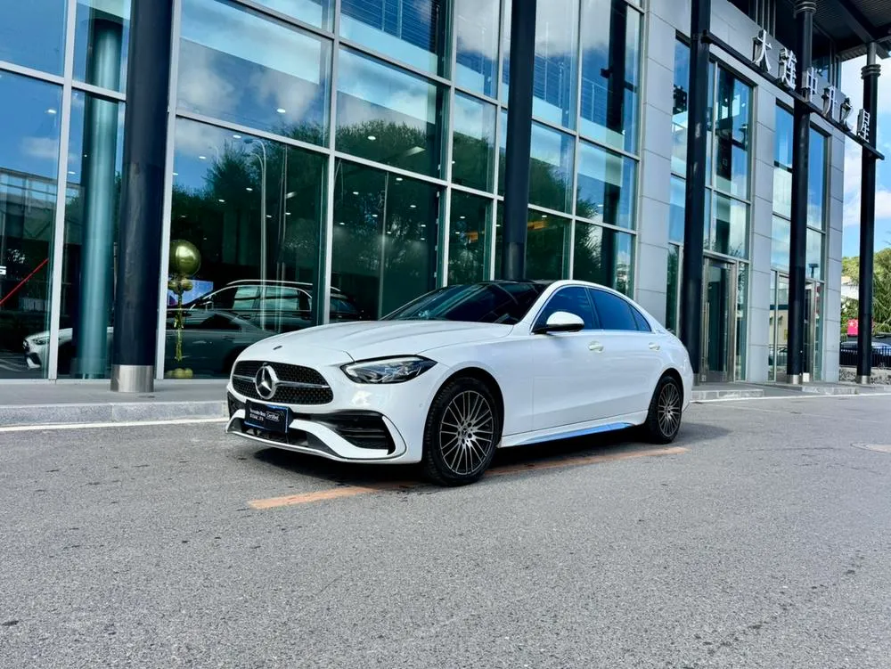 Mercedes-Benz C-Class, 2025